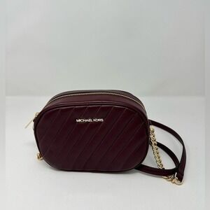 Michael Kors Rose small quilted crossbody Bag with Gold Chain‎ in Merlot